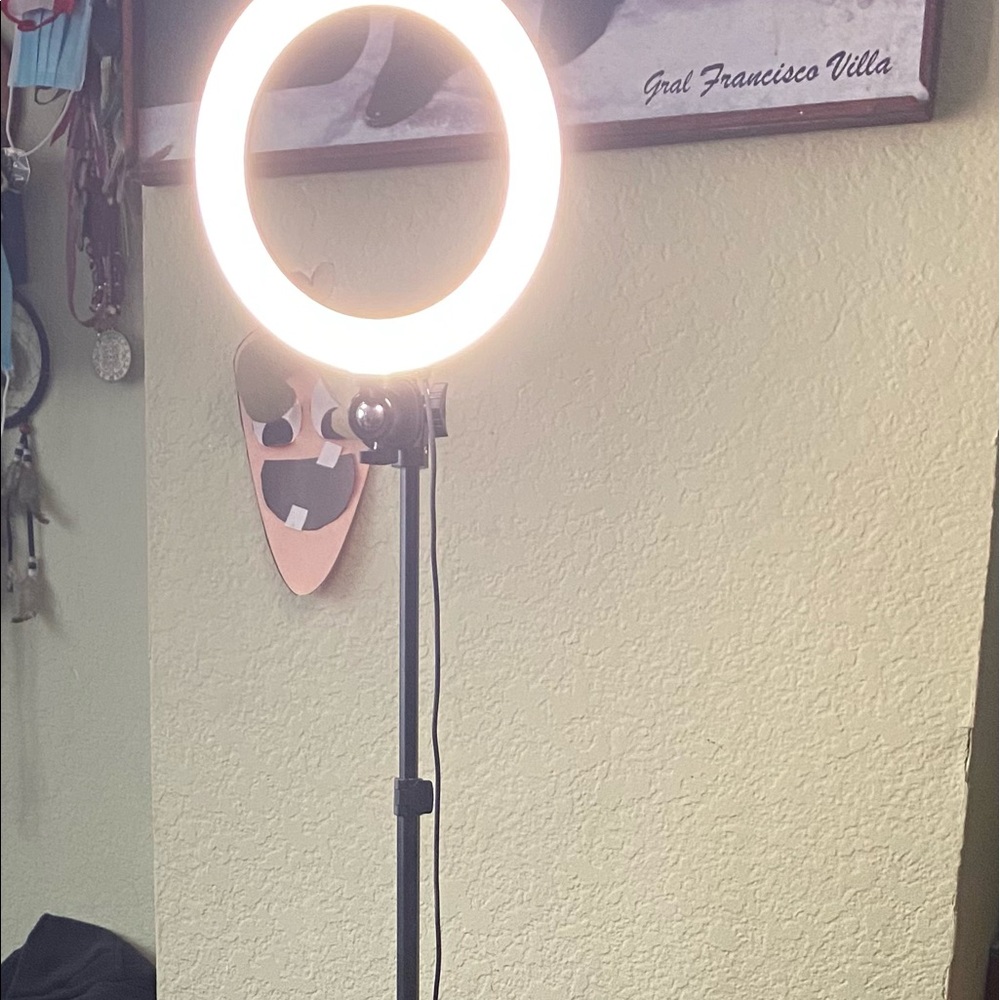 Ring light stand - Picture 2 of 5